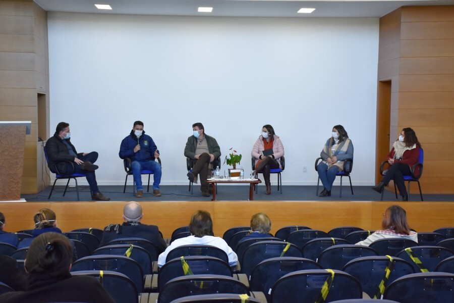 reuniao-sobre-revitalizacao-da-av-julio-de-castilhos