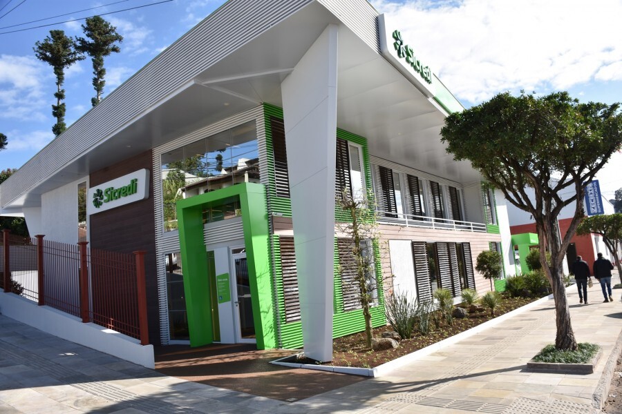 sicredi-inaugura-sua-agencia-sustentavel-em-veranopolis