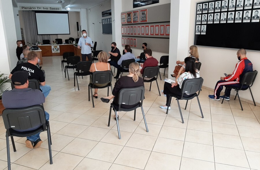reuniao-comite-crise-covid-19