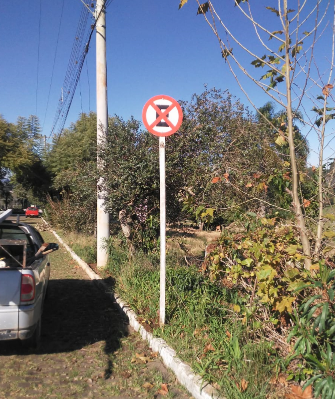 proibido-estacionamento-na-alameda-santos-dumont