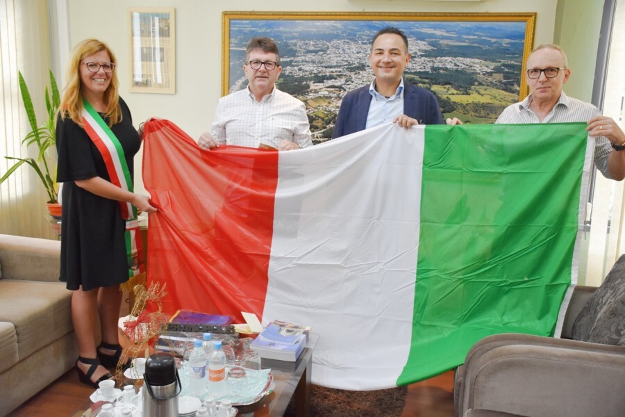 prefeita-italiana-visita-veranopolis
