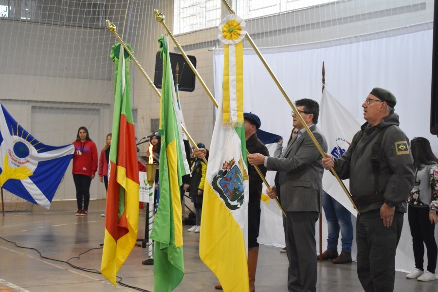 chegada-do-fogo-simbolico-inicia-a-semana-da-patria