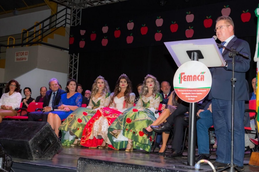 x-femaca-e-aberta-com-a-presenca-de-diversas-autoridades