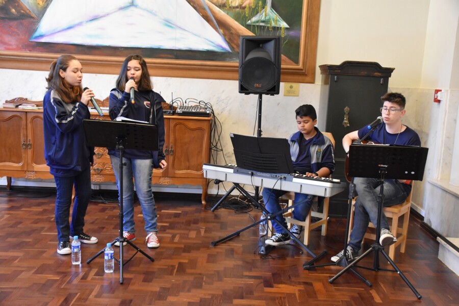 projeto-foquinhas-premia-alunos-veranenses