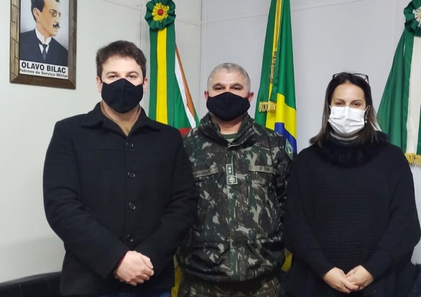2021-nao-tera-cerimonia-de-juramento-a-bandeira-nacional