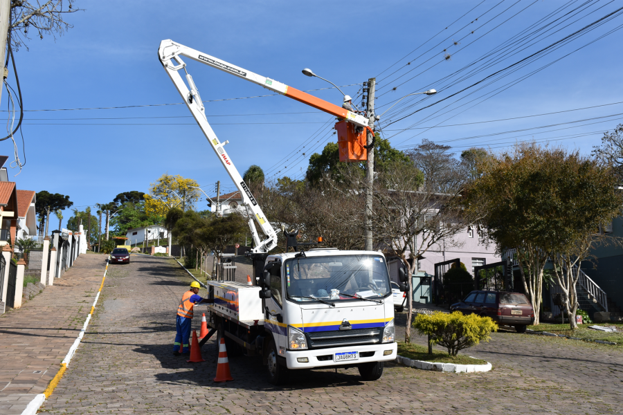 210-pontos-de-nova-iluminacao-serao-instalados-em-veranopolis