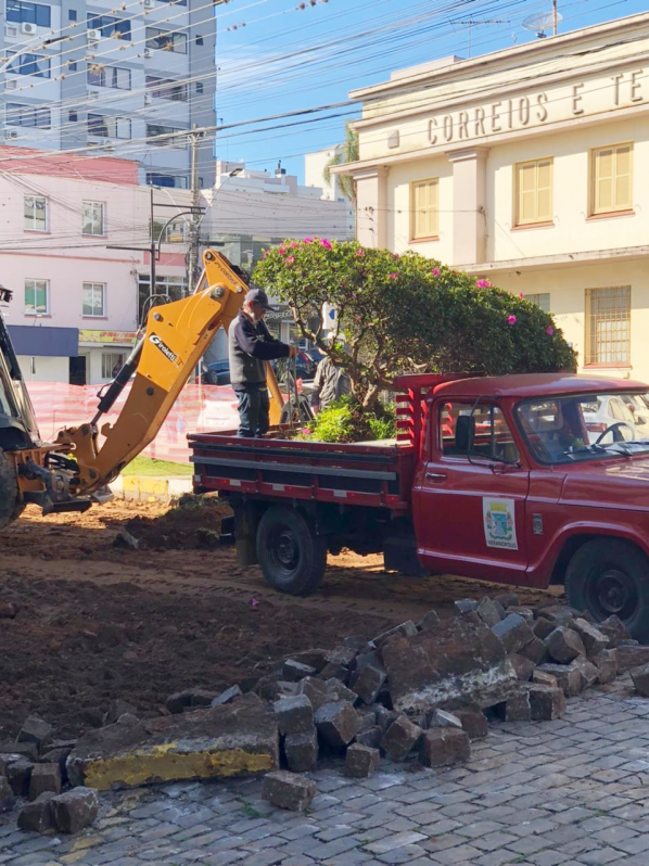 prefeito-em-exercicio-acompanha-as-obras-da-julio-de-castilhos