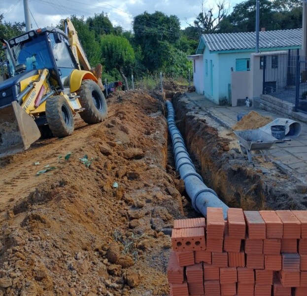 mais-uma-obra-de-saneamento-basico
