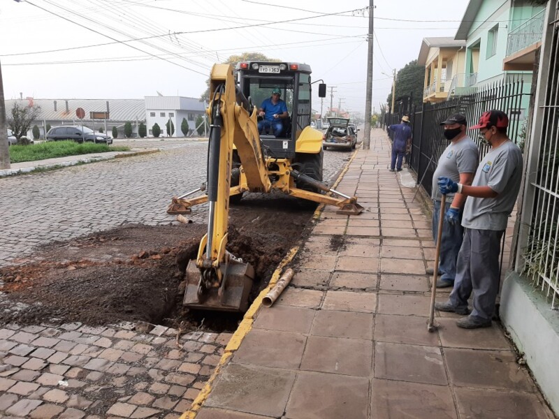 obra-saneamento-no-renovacao
