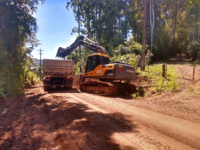 inicio-da-pavimentacao-em-santo-antonio-da-segunda