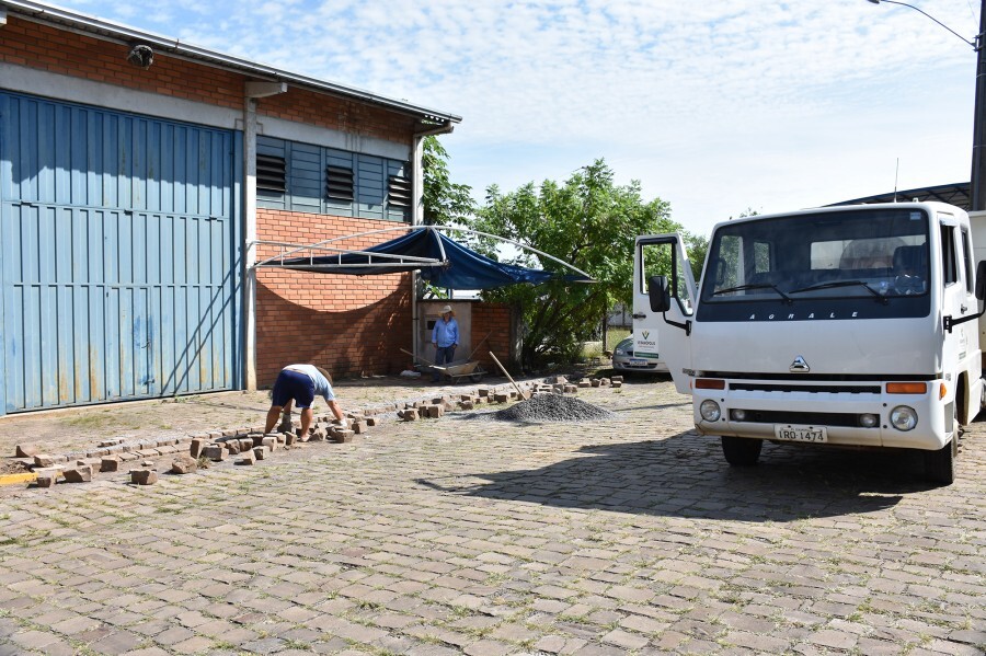 reposicao-de-calcamento