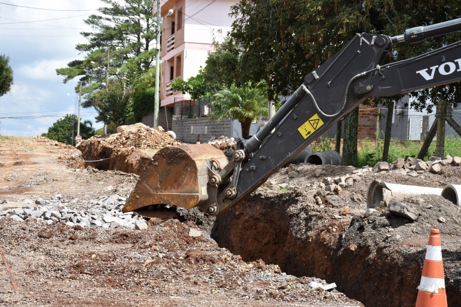 veranopolis-segue-em-obras