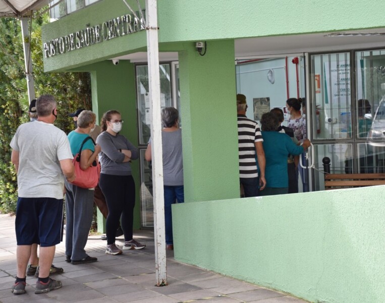 vacinacao-para-veranenses-de-63-anos