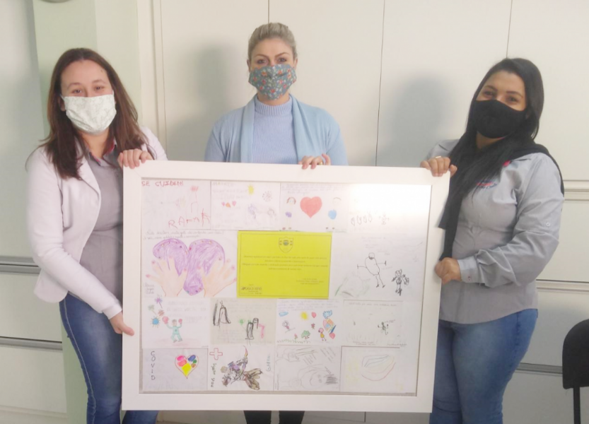 secretaria-da-saude-recebe-agradecimento