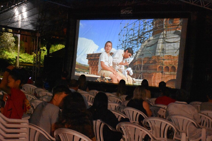 cinema-na-praca-aparecida-o-milagre