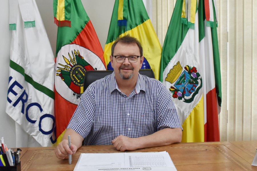 thomas-schiemann-assume-como-prefeito-em-exercicio