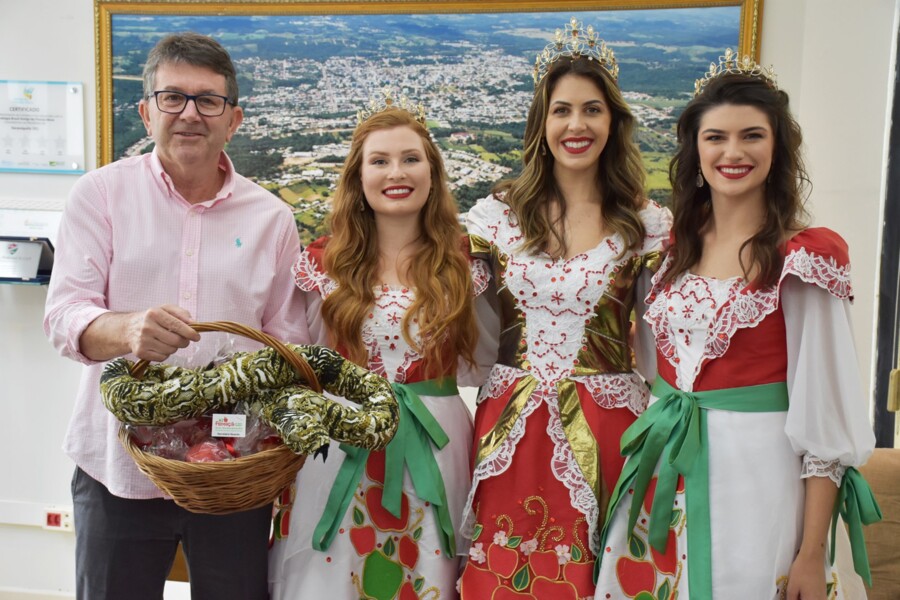 corte-da-femaca-convida-oficialmente-prefeito-para-a-festa