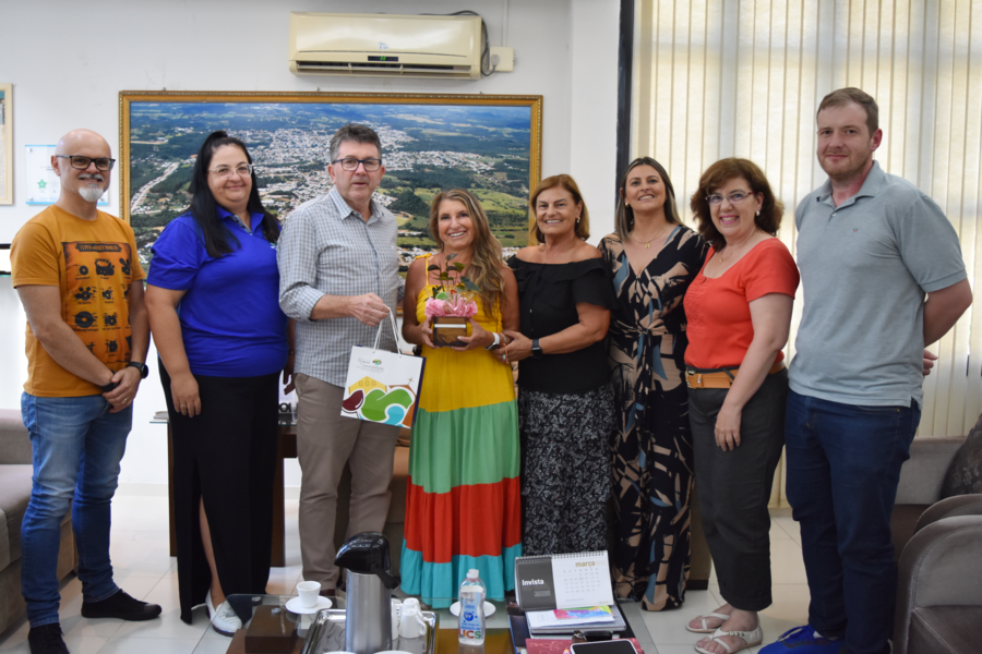 30-feira-do-livro-ja-tem-sua-patronesse