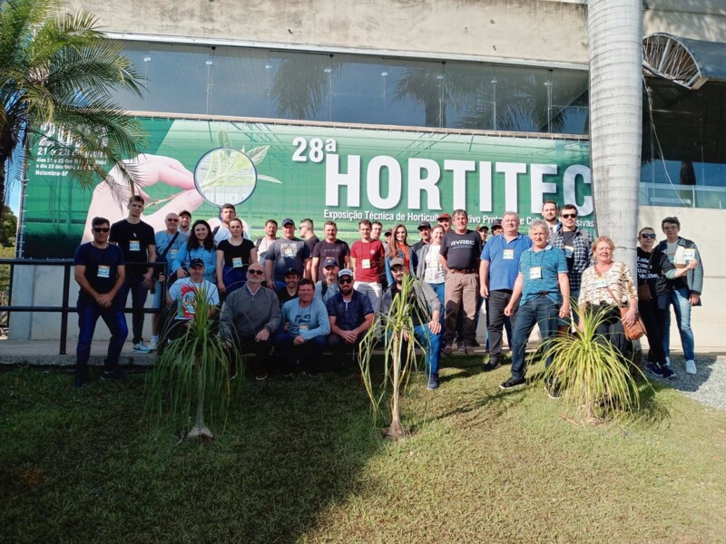 agricultores-veranenses-ficam-por-dentro-das-novidades-da-horticultura