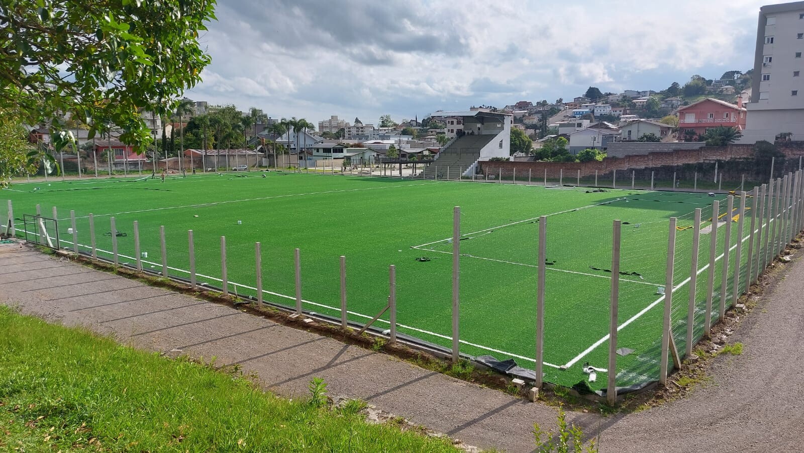 05.jpg