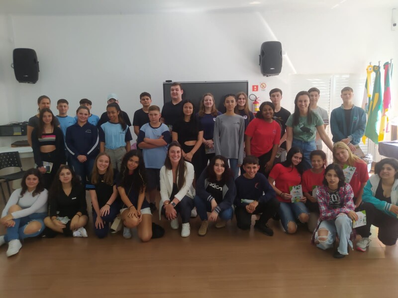gremios-estudantis-organizam-acao-sobre-residuos