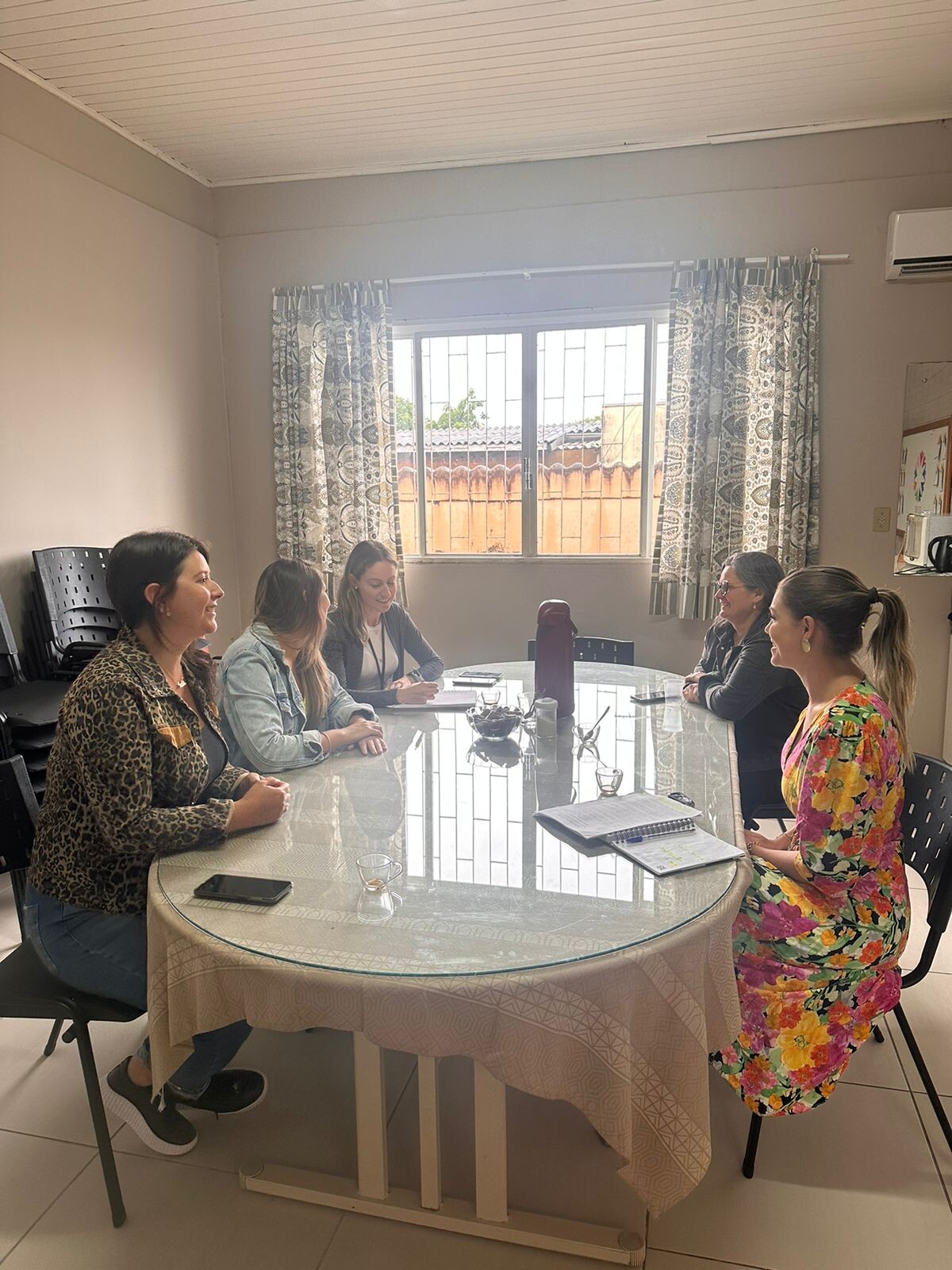secretaria-de-saude-discute-planejamento-de-atendimentos-com-apae-de-veranopolis