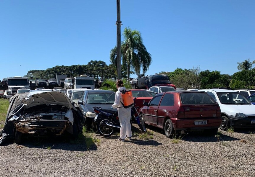 pontos-estrategicos-recebem-aplicacao-de-inseticida-contra-o-aedes-aegypti