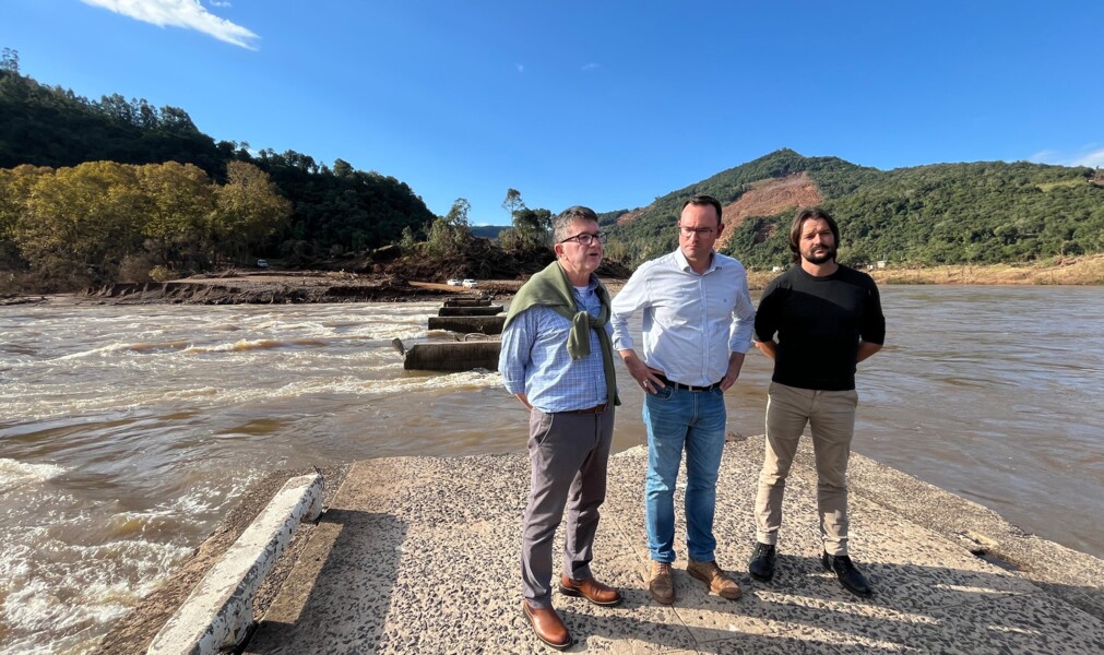 reuniao-sobre-reconstrucao-da-ponte