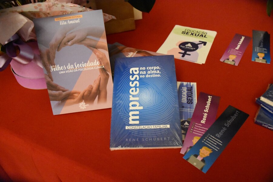 palestra-aborda-ciencia-e-espiritualidde