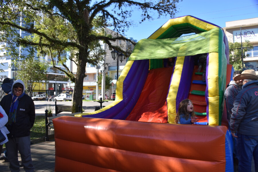 evento-domingo-na-praca-xv