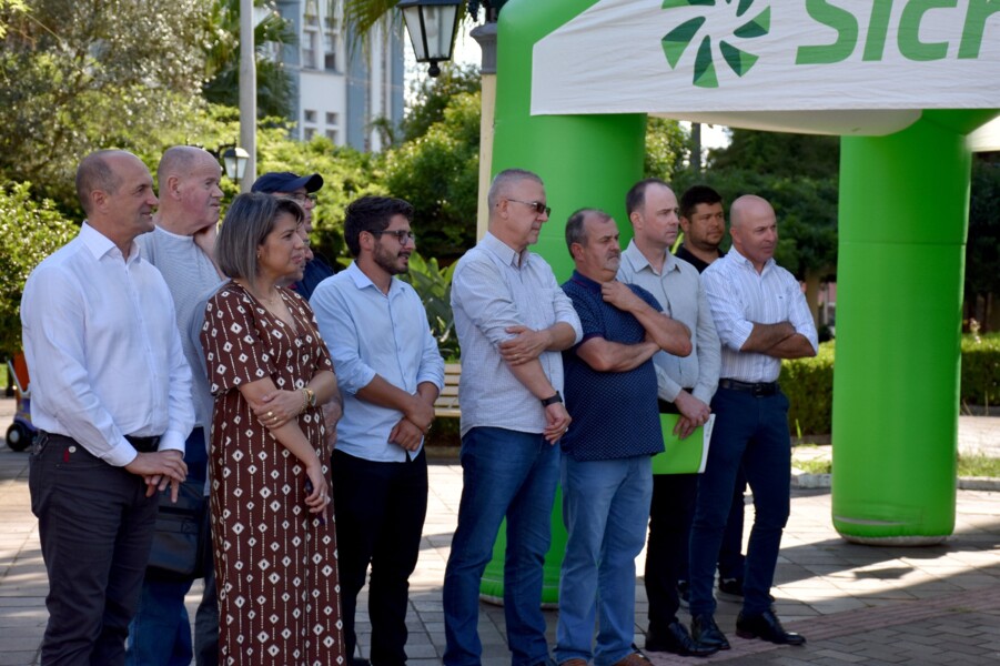 corpo-de-bombeiros-e-hospital-comunitario-recebem-recursos-da-sicredi-serrana