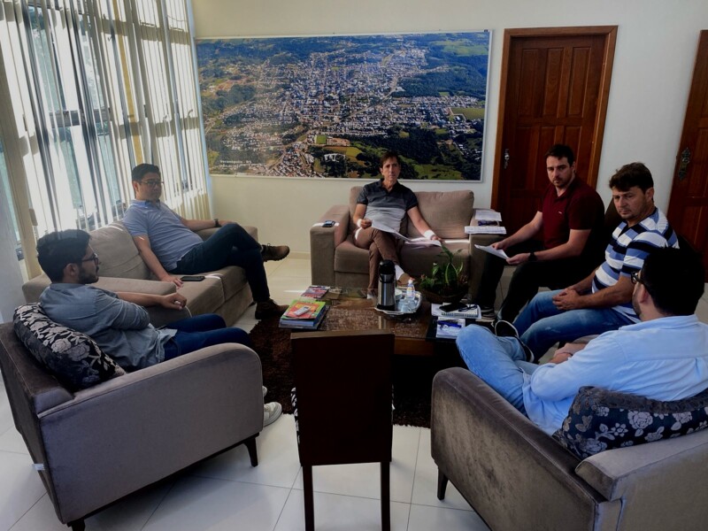vice-prefeito-discute-parcerias-e-reconstrucao-de-ponte-com-gestores-da-ceran