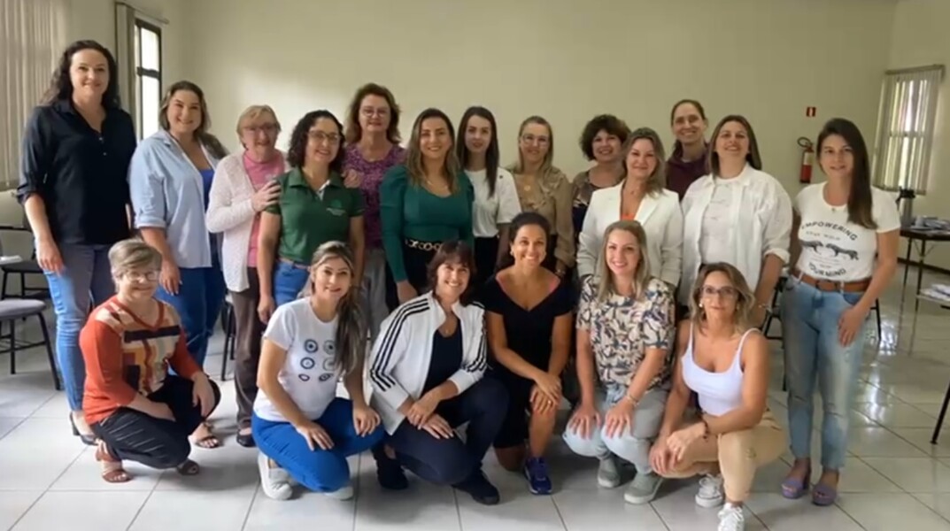 encontro-alinha-detalhes-do-encontro-de-mulheres