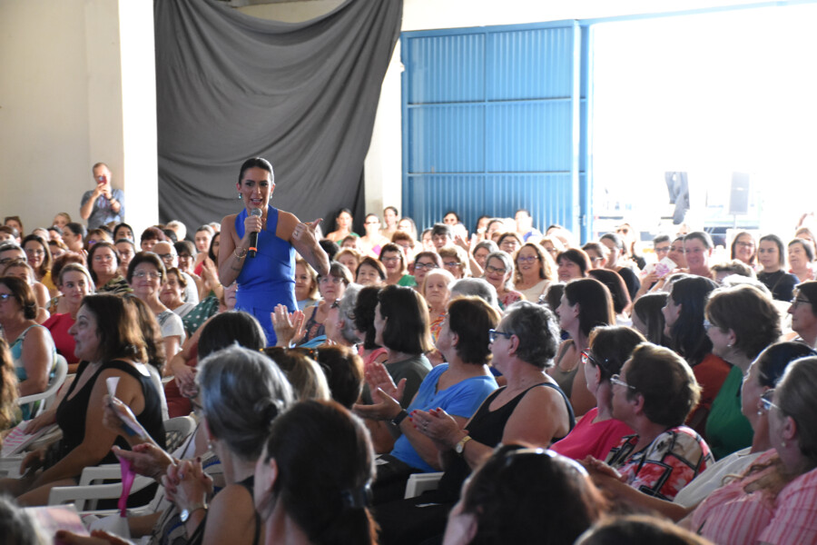 31-encontro-de-mulheres-reune-mais-de-500-participantes-em-uma-tarde-especial