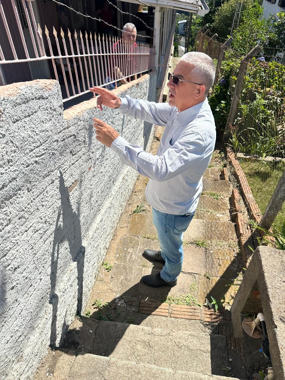 moradores-do-santo-antonio-entregam-pedidos-ao-prefeito