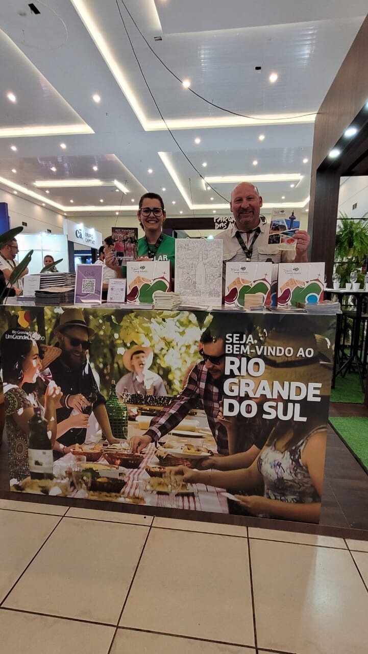 veranopolis-marca-presenca-no-20-festival-internacional-de-turismo-das-cataratas