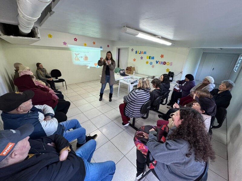 dose-de-cuidado-e-acolhimento-roda-de-conversa-reforca-orientacoes-e-escuta-sobre-o-diabetes-em-veranopolis