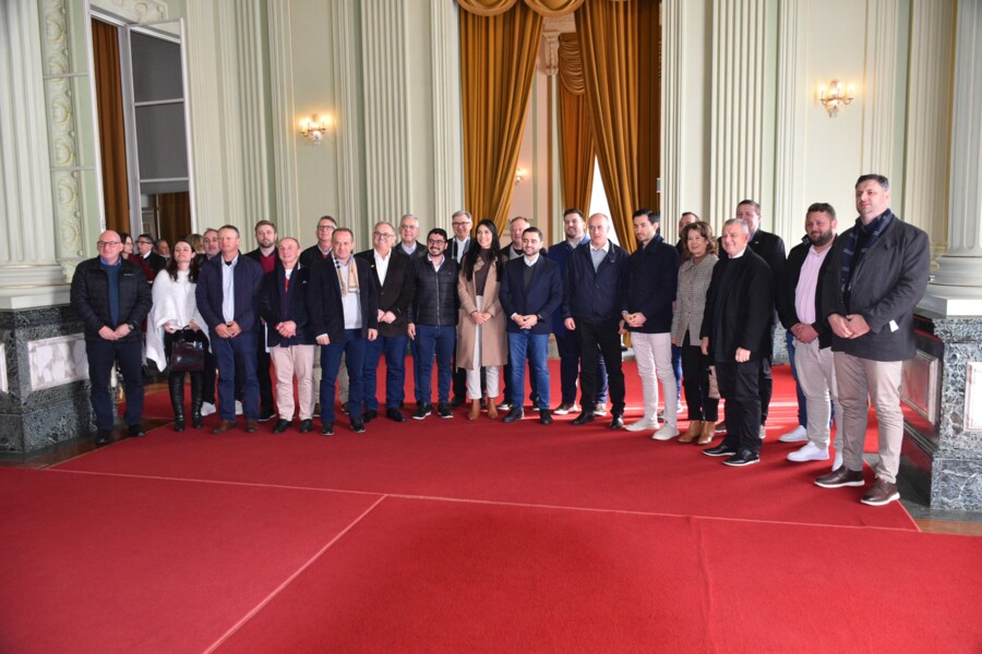 dal-pai-e-mazetto-reforcam-demandas-de-veranopolis-em-reuniao-com-o-governador