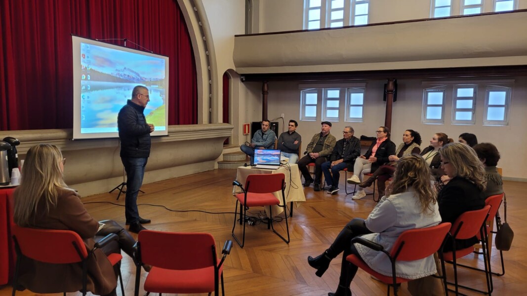 reuniao-do-comtur-com-o-prefeito-discute-avancos-e-demandas-do-turismo-em-veranopolis