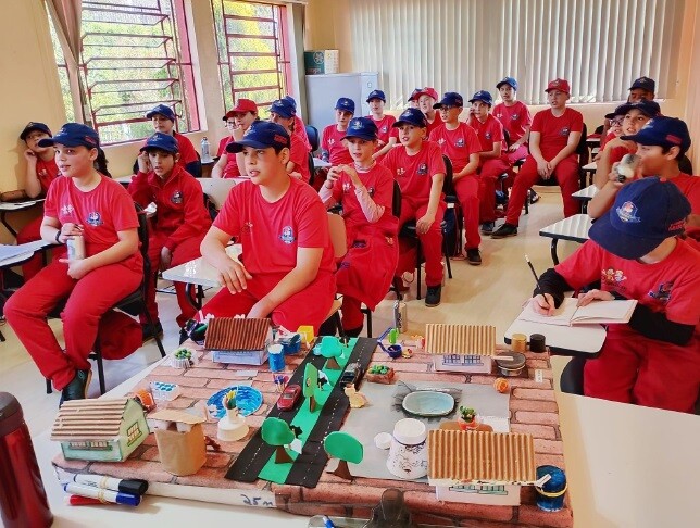 veranopolis-se-mobiliza-no-combate-a-dengue-com-projeto-educativo-e-criativo
