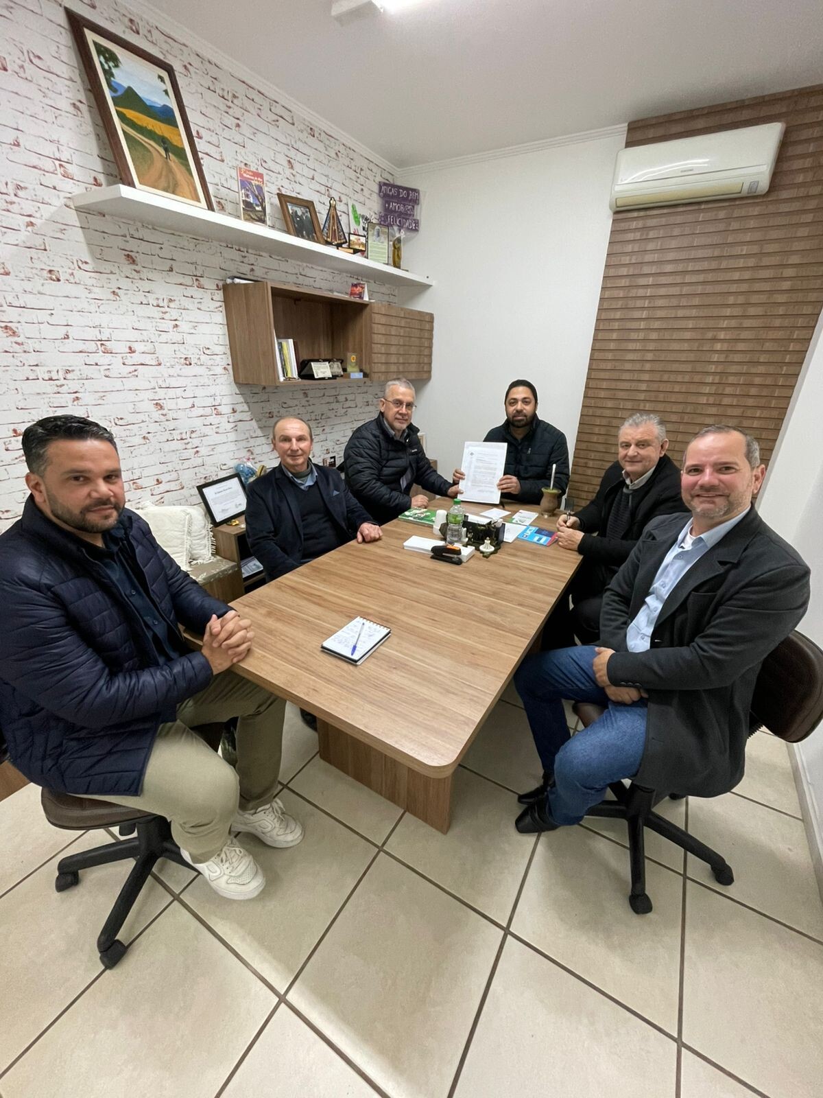 dal-pai-articula-demandas-regionais-em-reuniao-com-lider-da-bancada-gaucha