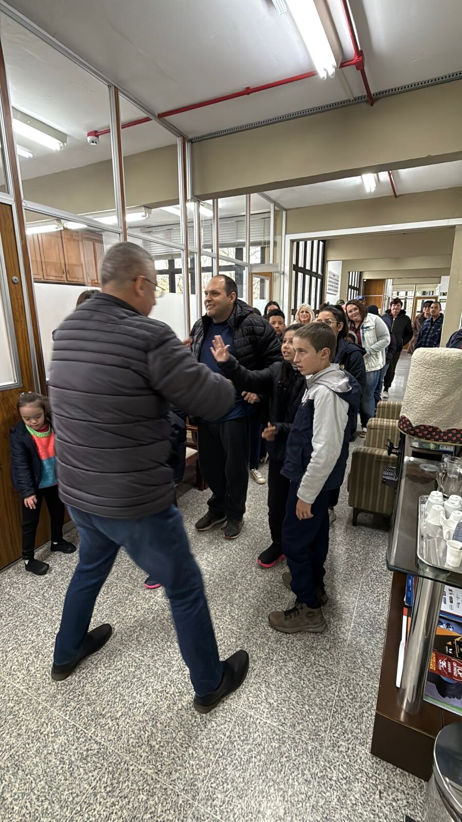 alunos-da-apae-visitam-a-prefeitura