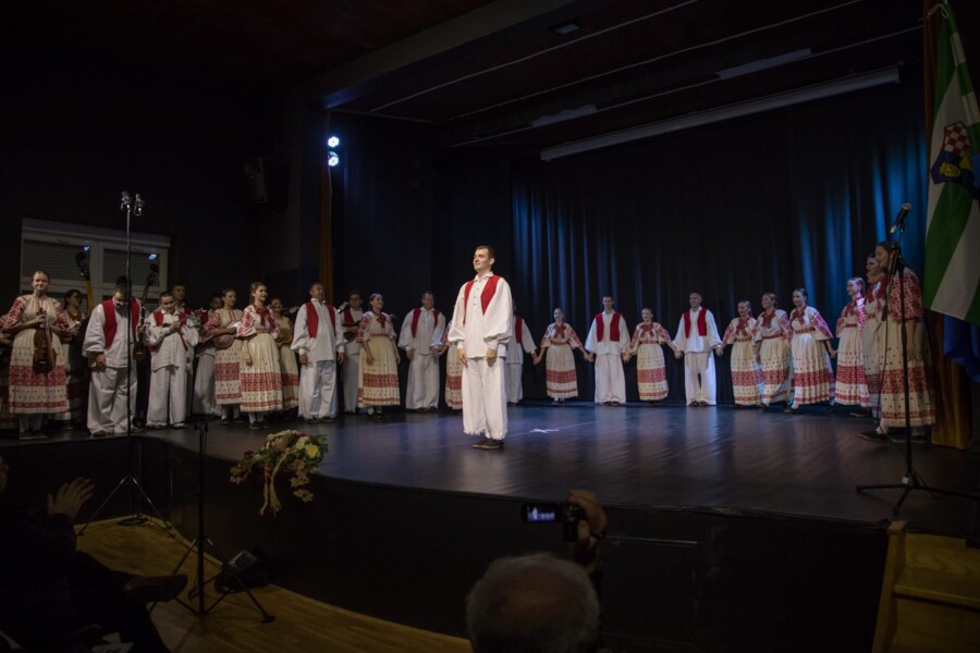 veranopolis-recebe-grupo-da-croacia-nesta-terca