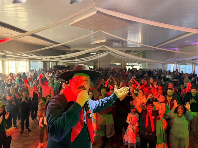 cristiano-quevedo-marca-abertura-oficial-dos-festejos-farroupilha-de-veranopolis