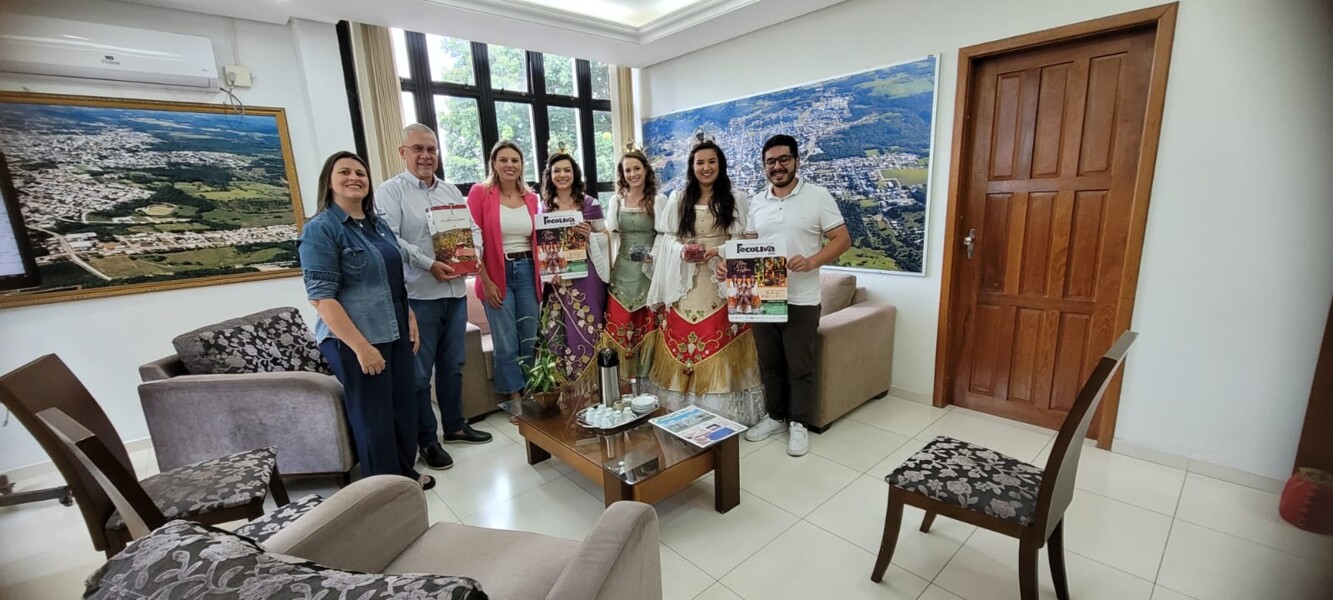 otavio-rocha-em-flores-da-cunha-convida-a-comunidade-para-a-fecouva-2026