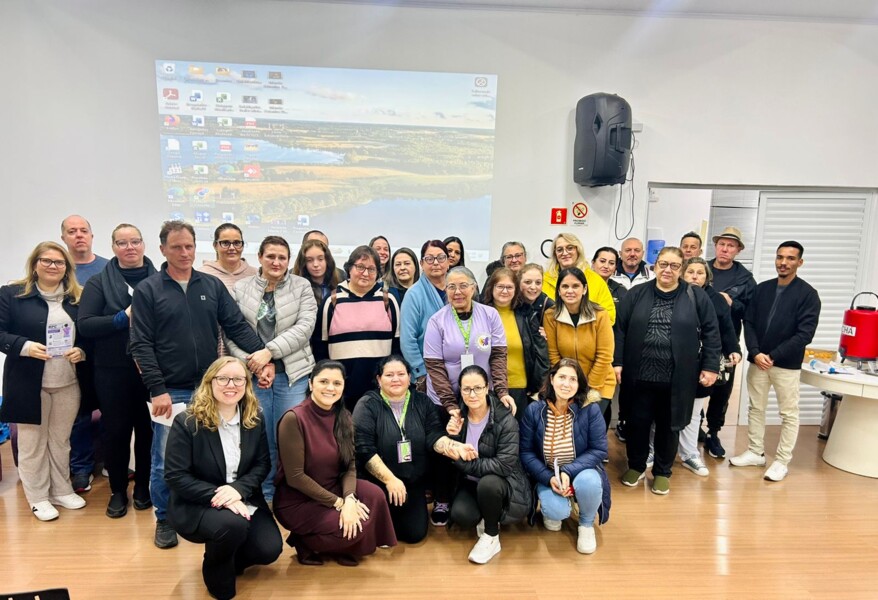 cras-participa-de-encontro-promovido-pela-afibro-sobre-direitos-das-pessoas-com-fibromialgia