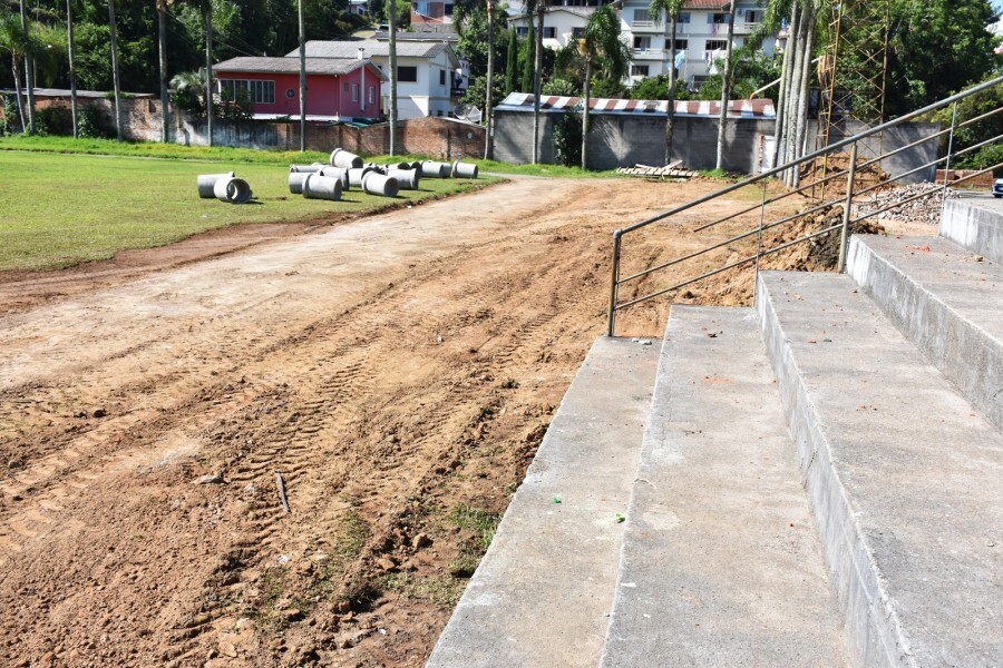 nova-drenagem-para-o-complexo-esportivo-da-palugana