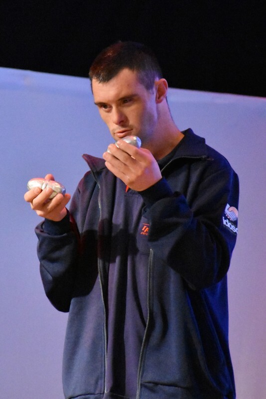 77.jpg