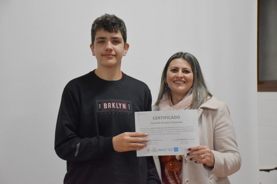 curso-para-garcons-e-garconetes-e-finalizado