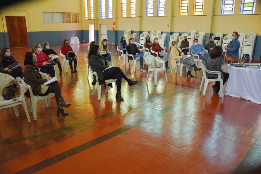 reuniao-do-comite-de-educacao-avalia-procedimentos-para-retorno-as-aulas
